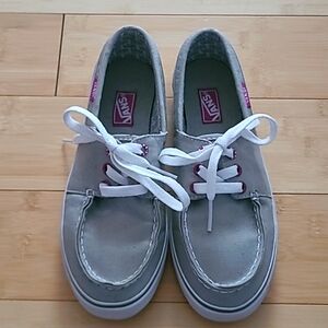Womens VANS Size 6